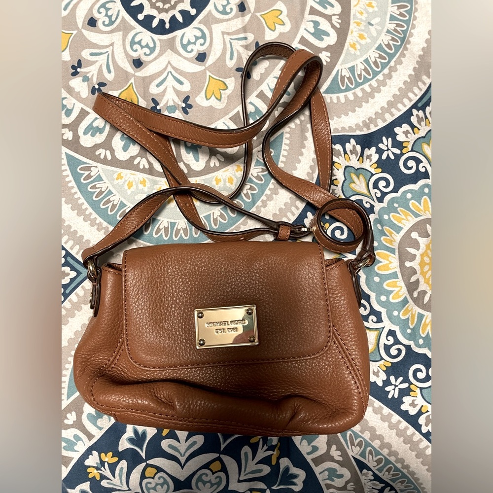 Michael Kors crossbody bag